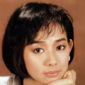 色月丁香